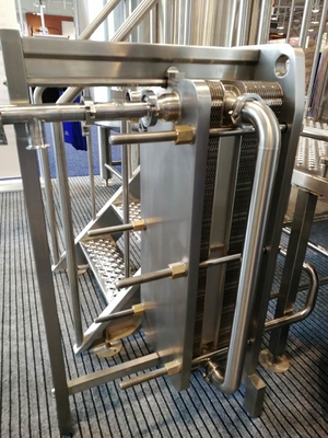 10BBL Brewhouse Large Scale Urządzenia do parzenia Półautomatyczny Panel sterowania
