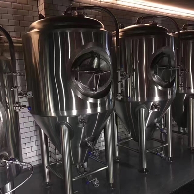 2000L Sprzęt do fermentacji piwa Komercyjny fermenter do piwa z ekranem dotykowym