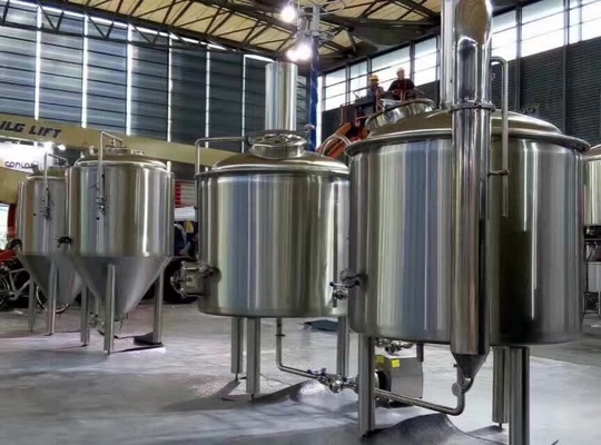 SU304 Miedziany sprzęt do minibrowaru &quot;pod klucz&quot; PLC Control Anti corrosion brewpub brewhouse