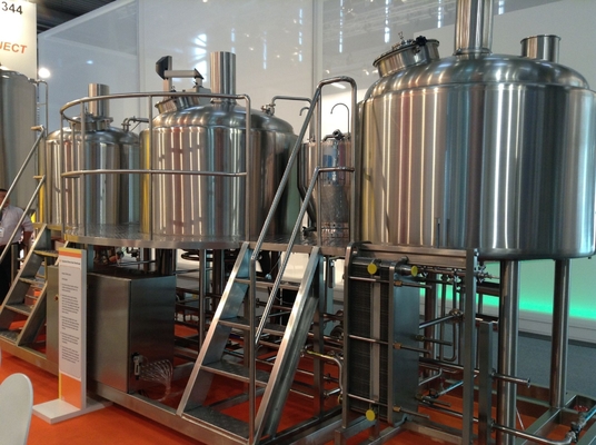 Półautomatyczna drobnoprądowa maszyna 500L do browaru lub restauracji