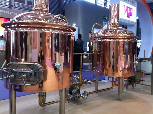 Komercyjne urządzenia do warzenia miedzi Miedziany zbiornik piwa 50L - 10000L 245KGS