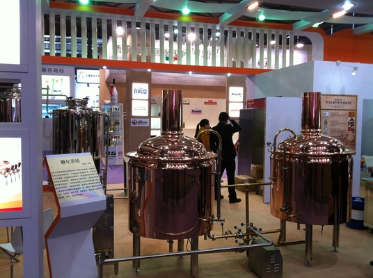 Komercyjne urządzenia do warzenia miedzi Miedziany zbiornik piwa 50L - 10000L 245KGS