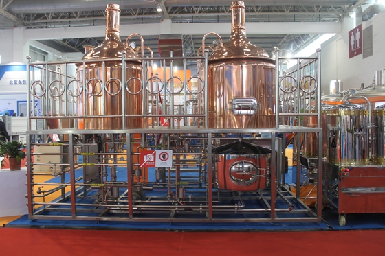 Wyposażenie drobnego wytwórni piwa z miedzi, małe urządzenie do produkcji piwa 100L