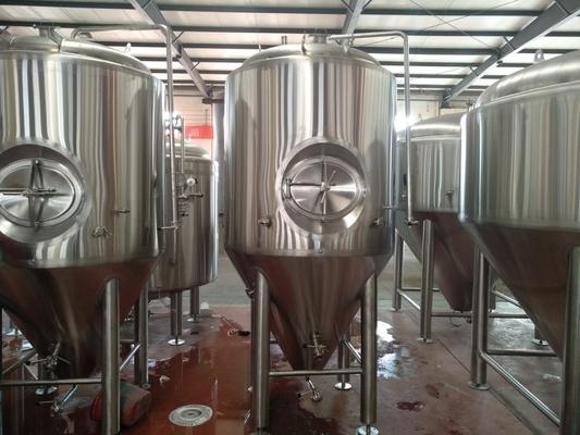2400l zbiornik z płaszczem fermentacyjnym do zbiornika fermentacyjnego ze stali rzemieślniczej 304 zbiornik z kamieniem do karbonatyzacji
