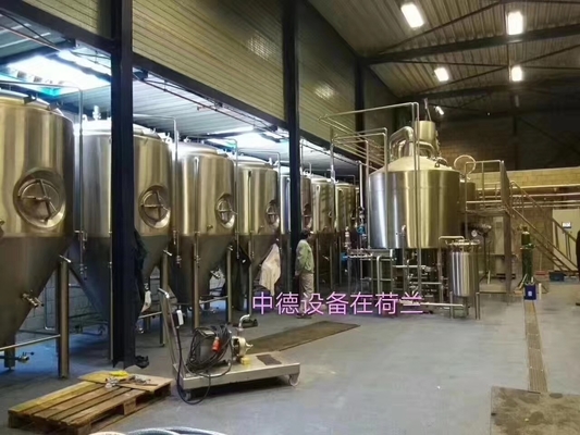 3bbl 5Bbl 7Bbl 10Bbl Wyposażenie minibrowarów Średni rozmiar 380V lub 220V Dostosowane