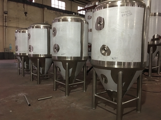 Conical Fermentation Tank Conical Brewing System Beer Urządzenia do parzenia