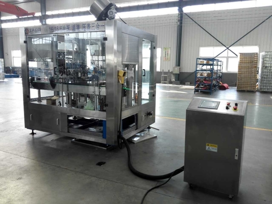 Brewated Drink Brewery Maszyna do butelkowania Monoblock Machine 1000Bph - 2000Bph