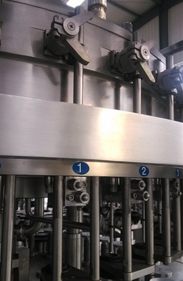 Big Capacity Automatic Beer Bottling Equipment 3 w 1 5000 Bph - 6000 Bph