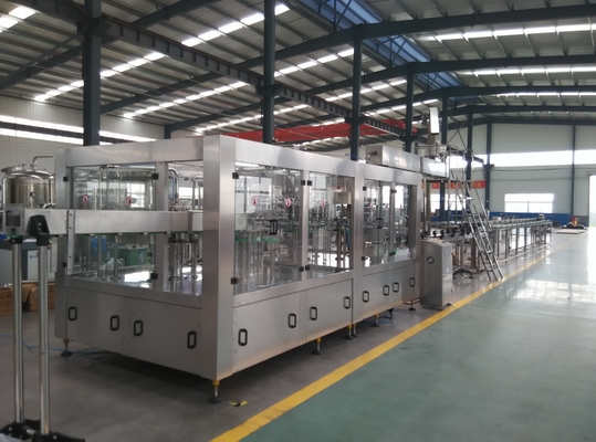 6000 BPH Automated Beverage Bottling Equipment Mycie Napełnianie maszyny zamykające